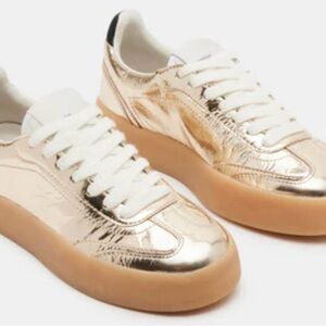 Steve Madden TUX Sneakers NIB